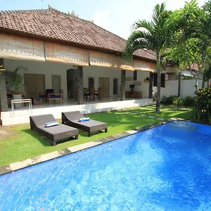 Simule Villa Seminyak (Bali)